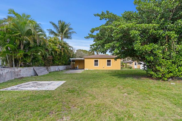516 SW 17th Street, Fort Lauderdale, FL 33315