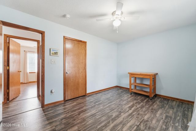 307 Kenilworth Place, Hubert, NC 28539