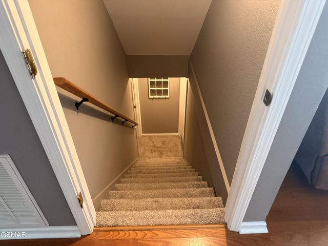 1468 Dewberry Lane, Sevierville, TN 37862