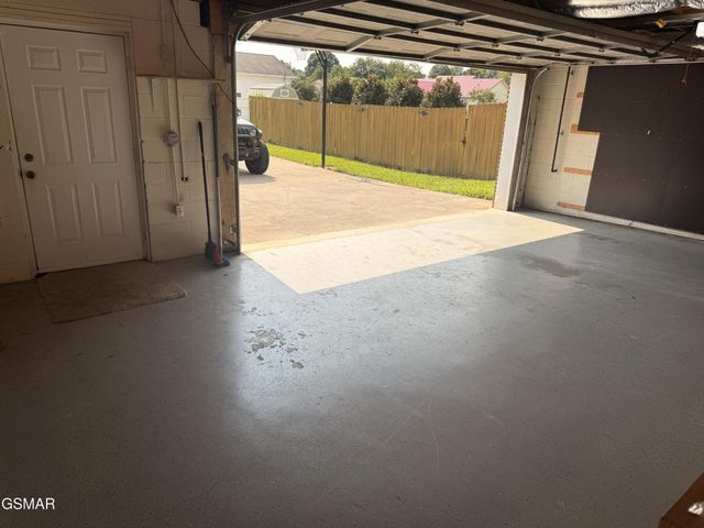 1468 Dewberry Lane, Sevierville, TN 37862