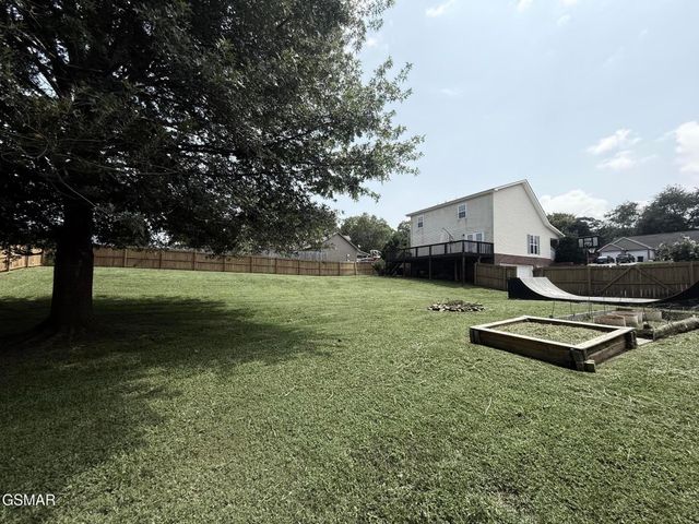 1468 Dewberry Lane, Sevierville, TN 37862