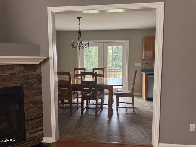 1468 Dewberry Lane, Sevierville, TN 37862