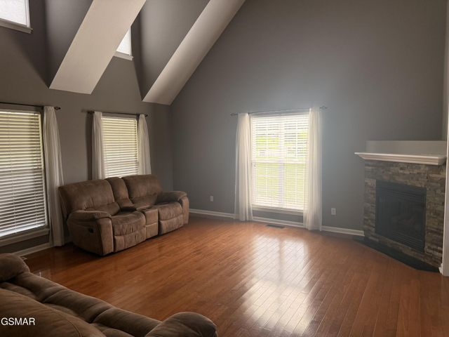 1468 Dewberry Lane, Sevierville, TN 37862