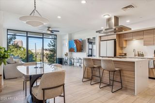 200 W PORTLAND Street 416, Phoenix, AZ 85003