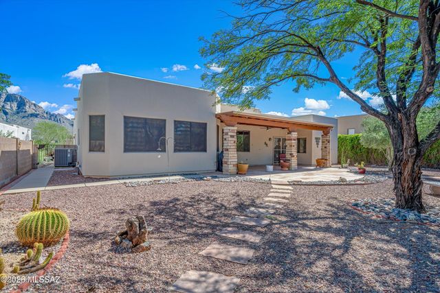 1865 E Andromeda Place, Tucson, AZ 85737