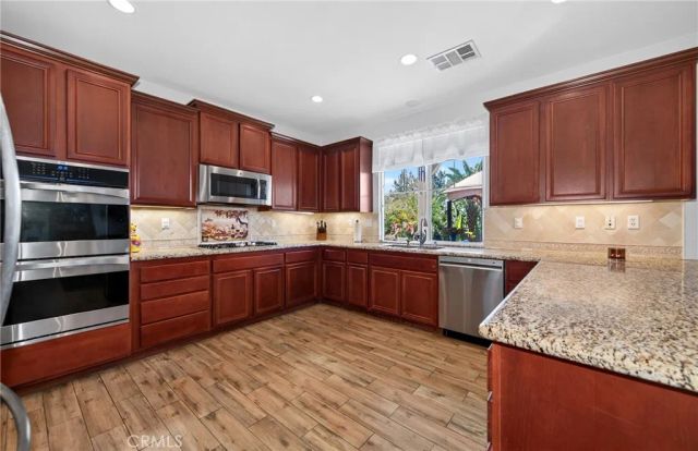 33665 Wild Horse, Yucaipa, CA 92399
