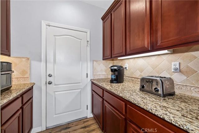 33665 Wild Horse, Yucaipa, CA 92399