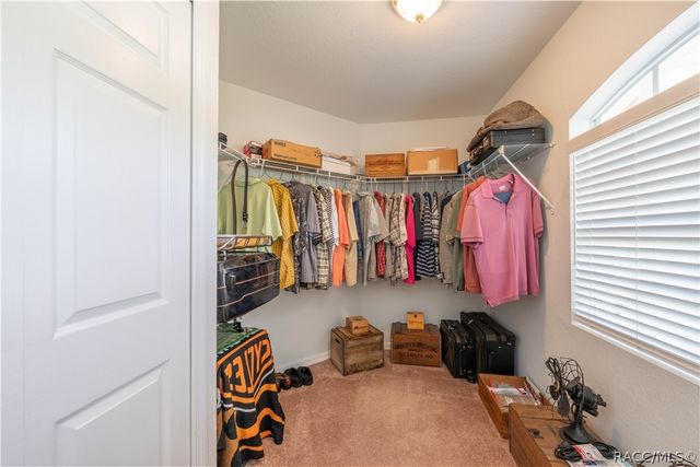 21 Sanders Circle, Homosassa, FL 34446