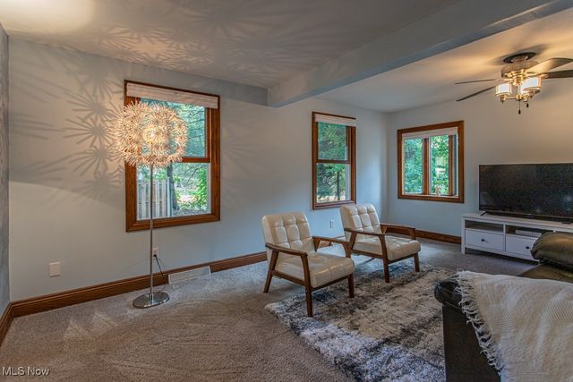 248 Darlington Road NE, Warren, OH 44484