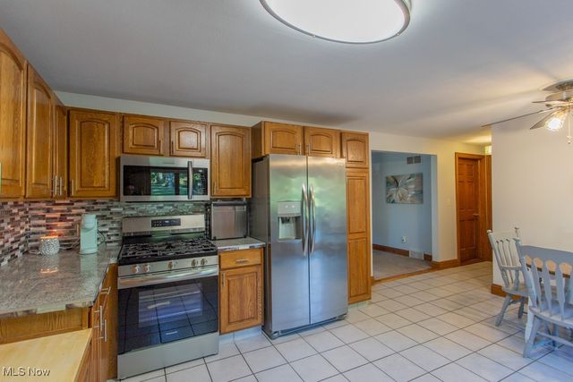 248 Darlington Road NE, Warren, OH 44484