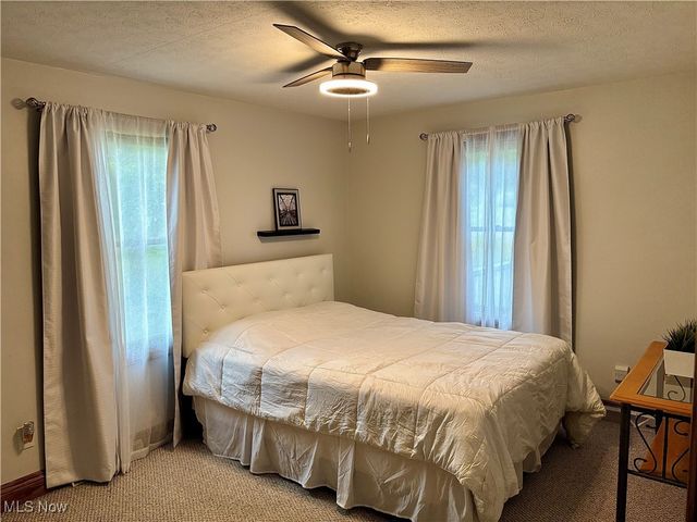 248 Darlington Road NE, Warren, OH 44484