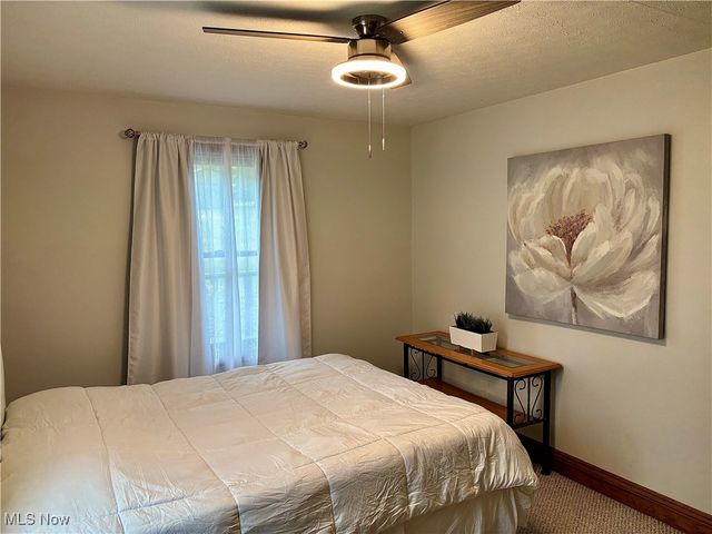 248 Darlington Road NE, Warren, OH 44484