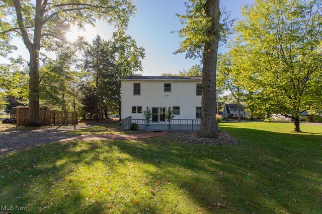 248 Darlington Road NE, Warren, OH 44484