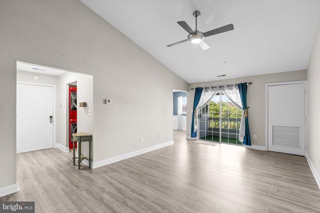 8571 FALLS RUN RD #G, Ellicott City, MD 21043