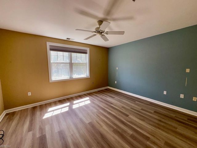 301 Brooke Ave Apt 105, Norfolk, VA 23510
