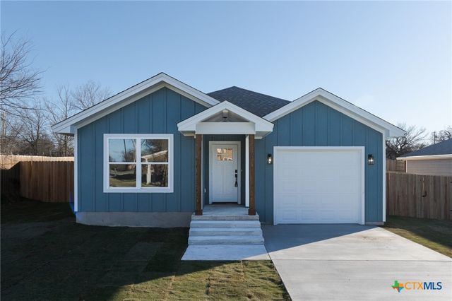 1210 Mills Street, Gatesville, TX 76528