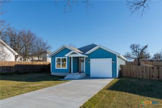 1210 Mills Street, Gatesville, TX 76528