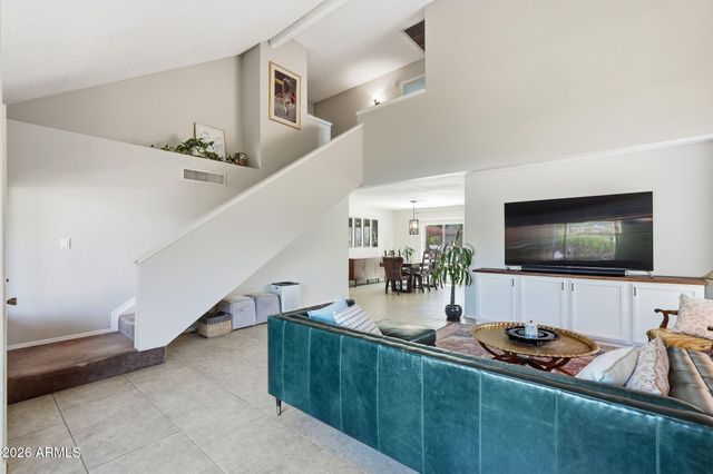 4827 W COMMONWEALTH Place, Chandler, AZ 85226