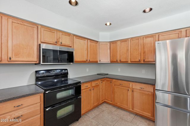 4827 W COMMONWEALTH Place, Chandler, AZ 85226