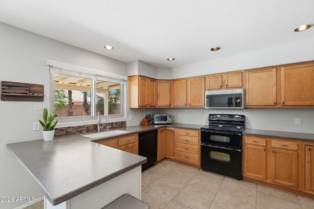 4827 W COMMONWEALTH Place, Chandler, AZ 85226