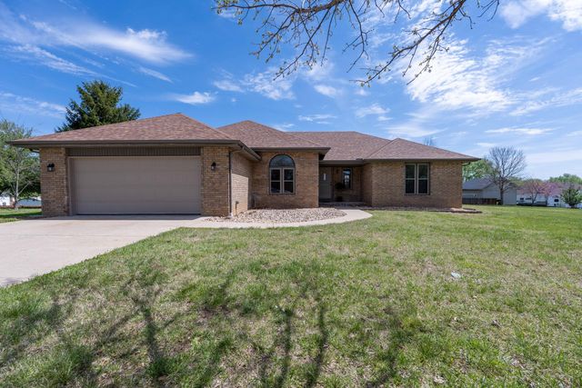 2600 S 14th Avenue, Ozark, MO 65721