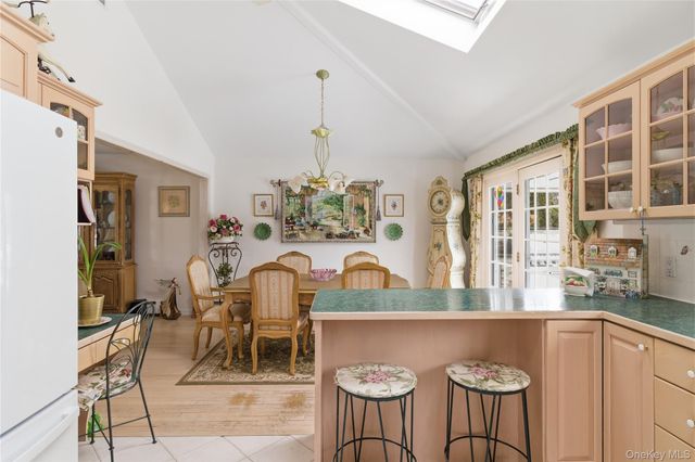 138 Washington Street, Farmingdale, NY 11735