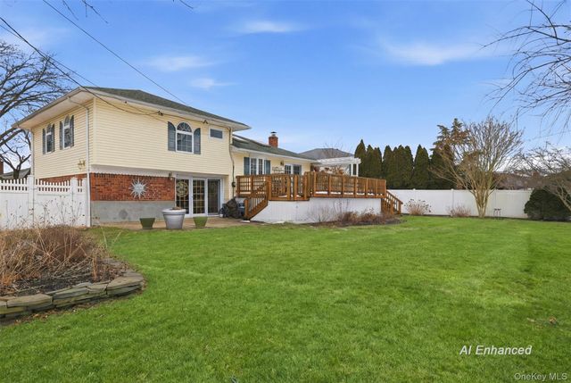 138 Washington Street, Farmingdale, NY 11735