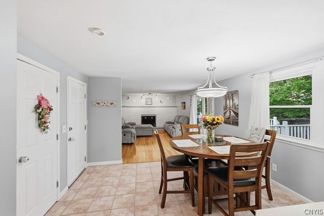 4192 Fireside Circle, Clay, NY 13090