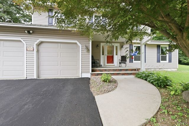 4192 Fireside Circle, Clay, NY 13090