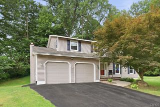 4192 Fireside Circle, Clay, NY 13090