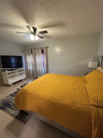 3031 W Missionwood Ln C-35, Miramar, FL 33025