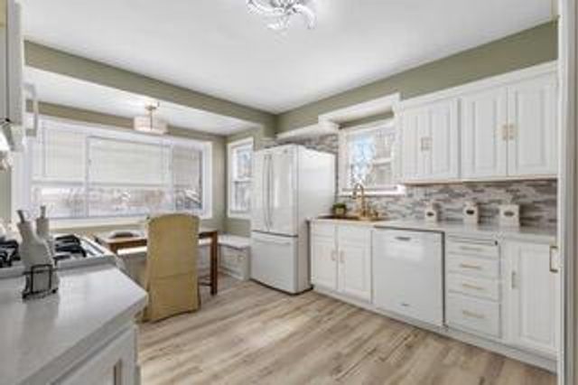 6234 N 105th STREET, Milwaukee, WI 53225