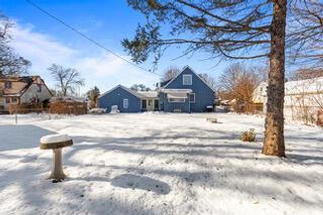 6234 N 105th STREET, Milwaukee, WI 53225
