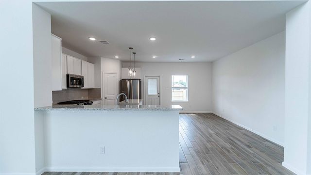 4610 Coral Bean Street, Pinehurst, TX 77362