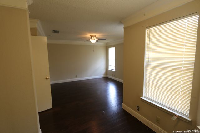 25114 SUMMIT CRK, San Antonio, TX 78258