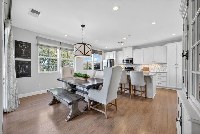 1380 Folsom Meadows Cir, Folsom, CA 95630