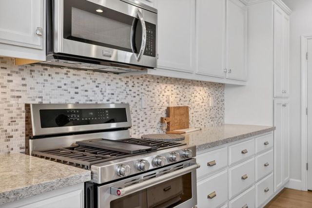 1380 Folsom Meadows Cir, Folsom, CA 95630