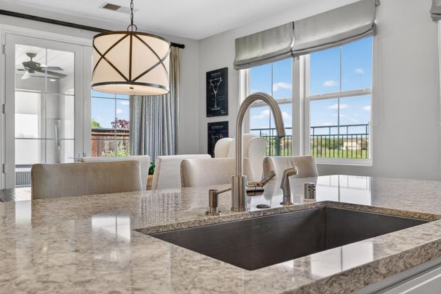 1380 Folsom Meadows Cir, Folsom, CA 95630