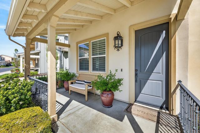 1380 Folsom Meadows Cir, Folsom, CA 95630