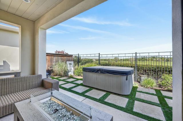 1380 Folsom Meadows Cir, Folsom, CA 95630