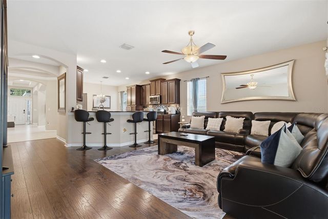 11105 WEMBLEY LANDING DRIVE, Lithia, FL 33547