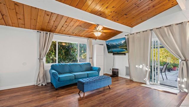 9144 Fanita Rancho Rd, Santee, CA 92071