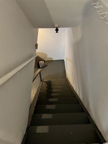 8873 Rutherford Street, Detroit, MI 48228