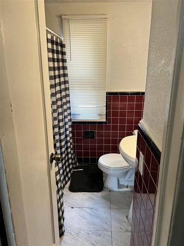 8873 Rutherford Street, Detroit, MI 48228