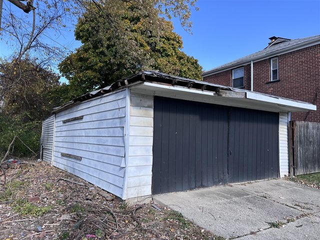 8873 Rutherford Street, Detroit, MI 48228
