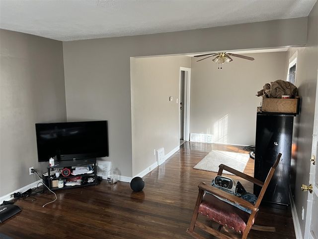 8873 Rutherford Street, Detroit, MI 48228