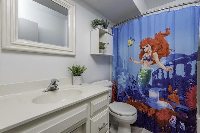 5800 82nd PLACE, Kenosha, WI 53142