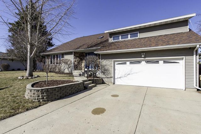 5800 82nd PLACE, Kenosha, WI 53142