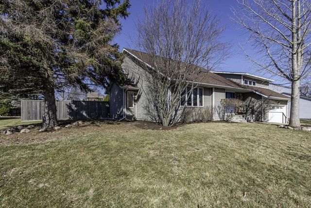 5800 82nd PLACE, Kenosha, WI 53142