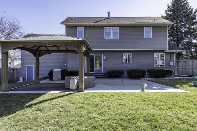 5800 82nd PLACE, Kenosha, WI 53142